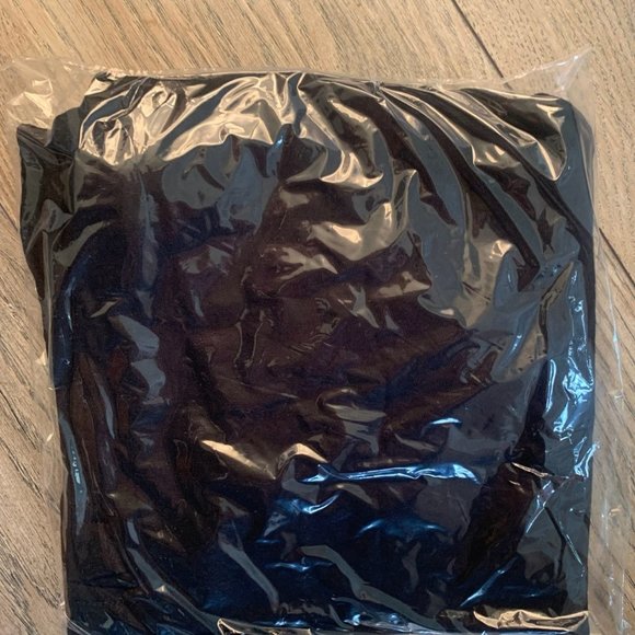 NWT AMERICAN APPAREL FINE JERSEY‎ V-NECK T-SHIRT BLACK XXS - Picture 4 of 7